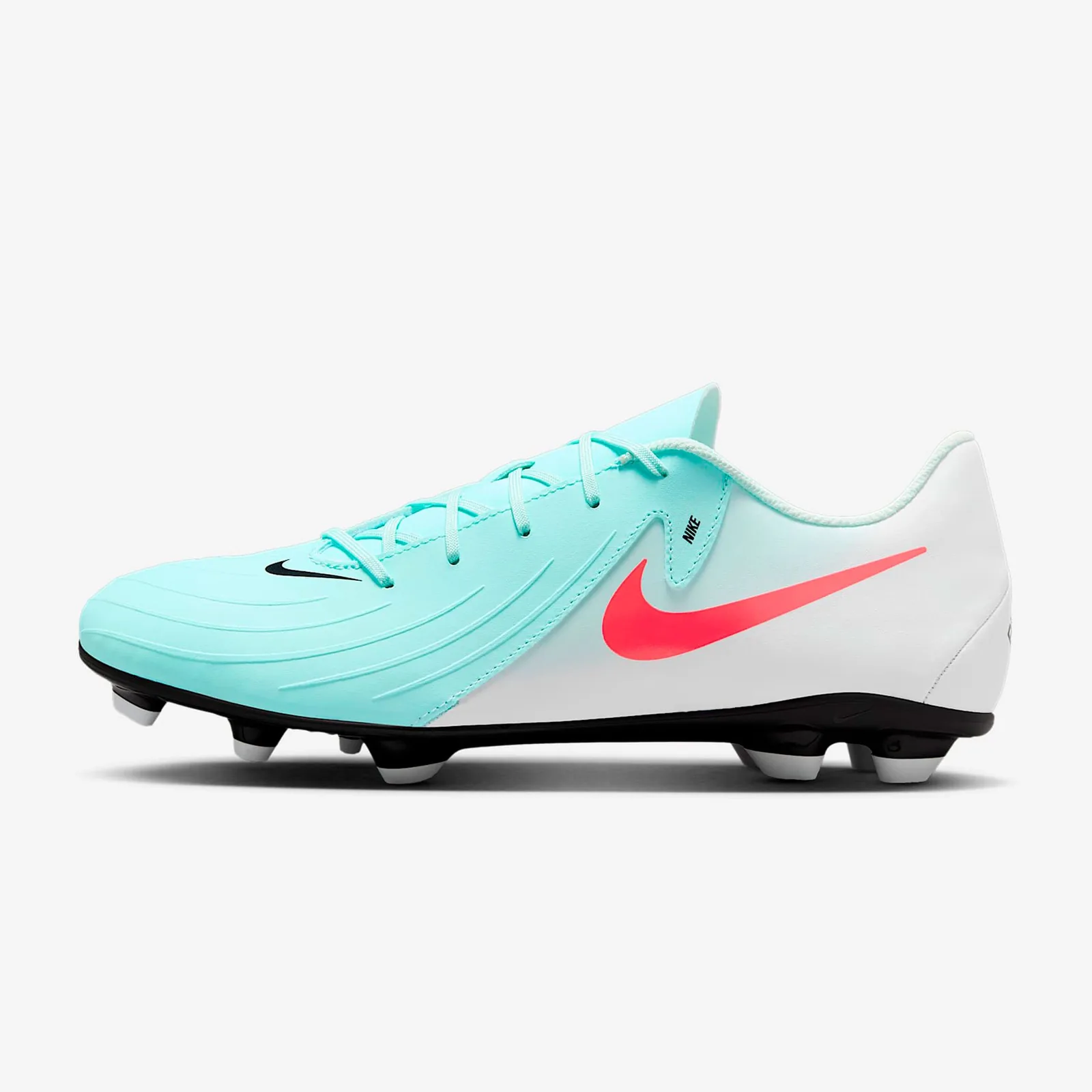 Футбольные бутсы Nike Phantom GX II Club FG/MG FJ2557-300