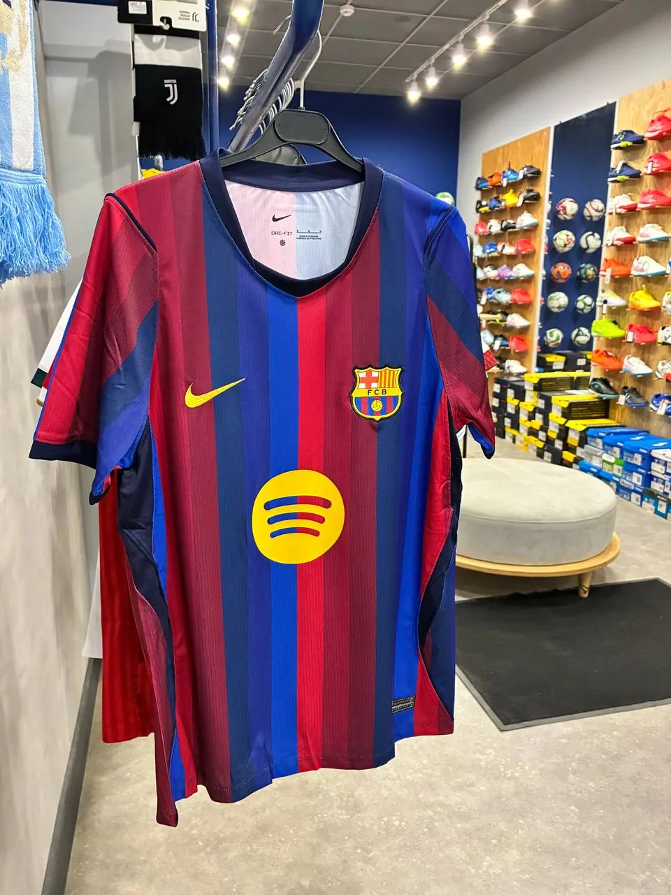 Barcelona-Trikot Heim 26-27